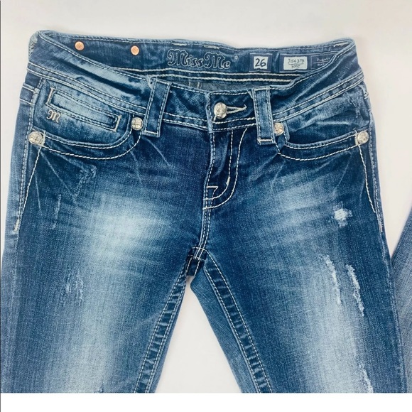 NWOT Miss Me Embellished Floral Wings Distressed Stretch Med Wash Faded Jeans - Picture 7 of 9